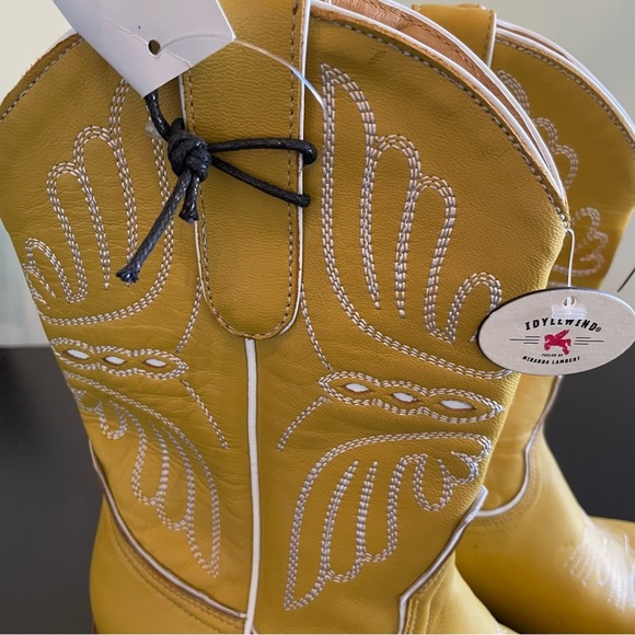 NEW Idyllwind Sunshine-Y Day Western Yellow Boots - Round Toe - Size 7B - Picture 3 of 10